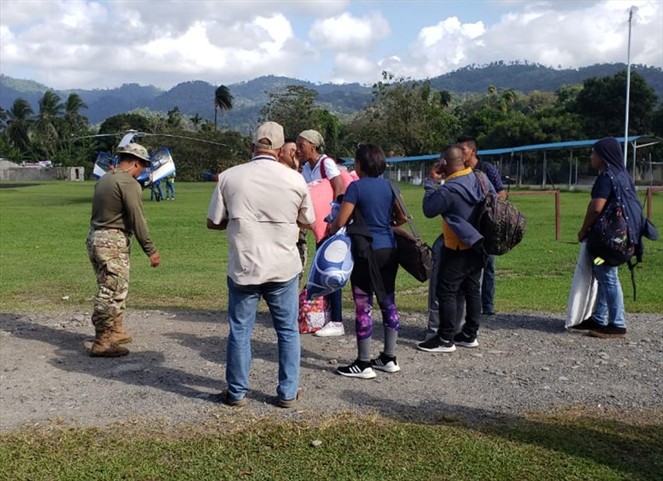 Noticia Radio Panamá | Inicia traslados de 579 docentes a áreas de difícil acceso