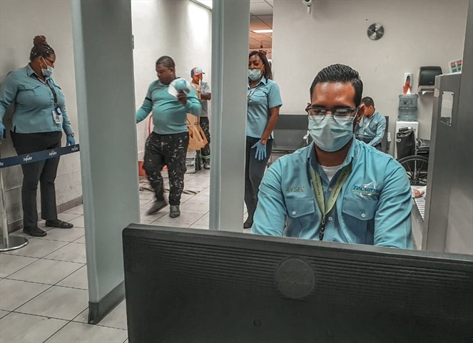 Noticia Radio Panamá | Aeropuerto Internacional de Tocumen intensifica medidas sanitarias ante llegada del COVID-19 a Panamá
