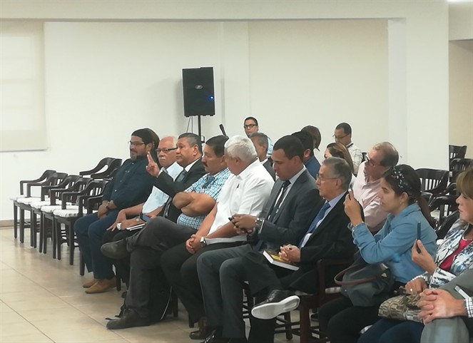 Noticia Radio Panamá | MITRADEL acuerda acciones con empresarios y trabajadores ante llegada del coronavirus