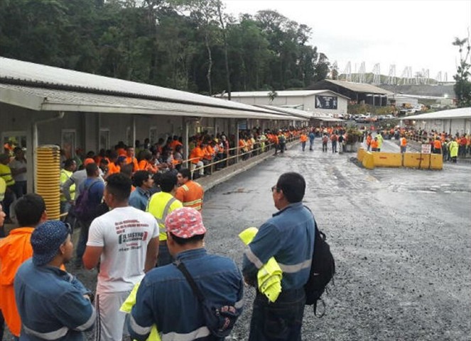 Noticia Radio Panamá | Sindicato Industrial de Trabajadores de la Construcción de Minas exigen suspensión de labores en Minera Panamá
