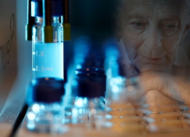 Noticia Radio Panamá | Nueva vacuna reduce placas tóxicas que causan el Alzheimer