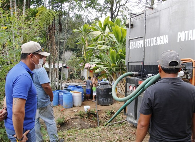 Noticia Radio Panamá | Llevan agua potable a comunidades con acueductos rurales