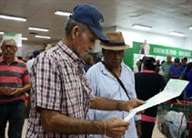 Noticia Radio Panamá | Jubilados exigen mayores respuestas ante la pandemia en el país
