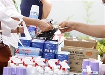 Noticia Radio Panamá | Auditores de la Dirección Nacional de Farmacias y Drogas decomisan productos de higiene personal