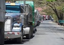 Noticia Radio Panamá | Costa Rica mantiene estrictos decretos que limitan el ingreso de transportistas de carga a su territorio