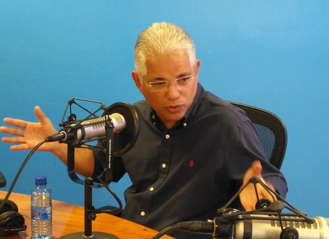 Noticia Radio Panamá | El gobierno ha perdido mucho capital político, principalmente por denuncias de corrupción; José Blandón