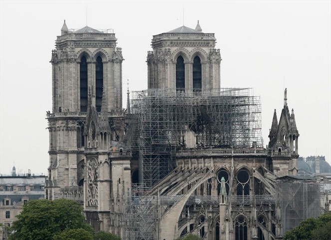 Noticia Radio Panamá | Notre Dame se reconstruirá de forma idéntica a lo que fue antes del incendio