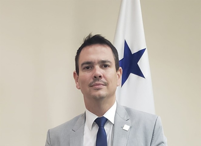 Noticia Radio Panamá | Nicolás Vukelja busca la reelección en la Cámara Marítima de Panamá