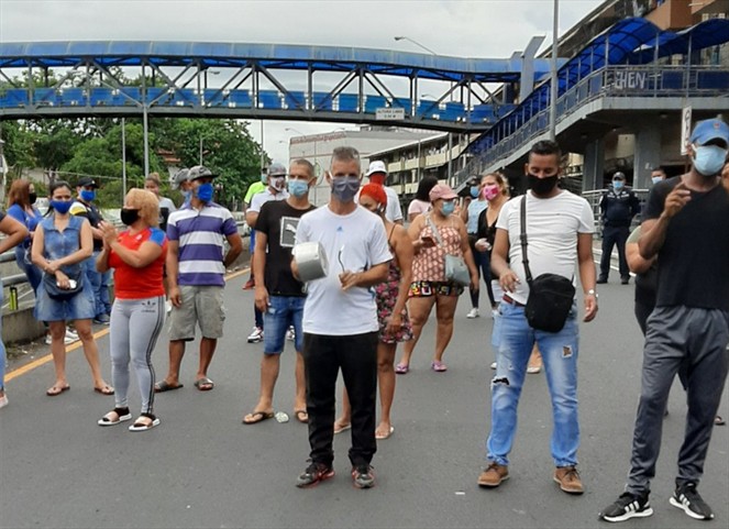 Noticia Radio Panamá | Continúa el descontento en algunos sectores del país por la falta de bonos solidarios