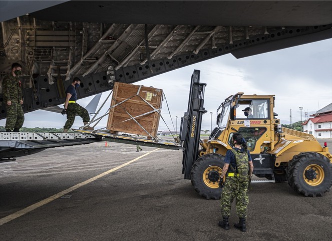 Noticia Radio Panamá | Fuerzas Armadas de Canadá estarán brindando apoyo aéreo con el transporte de ayuda humanitaria