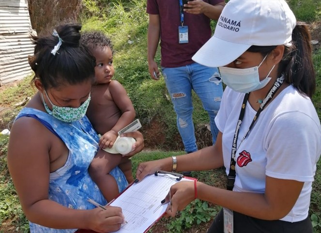 Noticia Radio Panamá | Programa Panamá Solidario atiende a 100 mil familias en La Chorrera