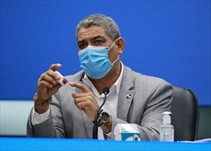 Noticia Radio Panamá | Sucre justifica decreto que permite que hospitales públicos contraten a médicos del sector privado