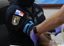 Noticia Radio Panamá | Policía Nacional avanza en campaña de donación de plasma