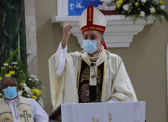 Noticia Radio Panamá | Monseñor Ulloa pide a la población reforzar la prevención en medio de la reapertura