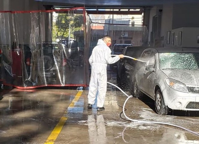 Noticia Radio Panamá | Reabren lava autos luego de varios meses de estar clausurados por la pandemia
