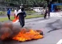 Noticia Radio Panamá | Universitarios salen nuevamente a las calles
