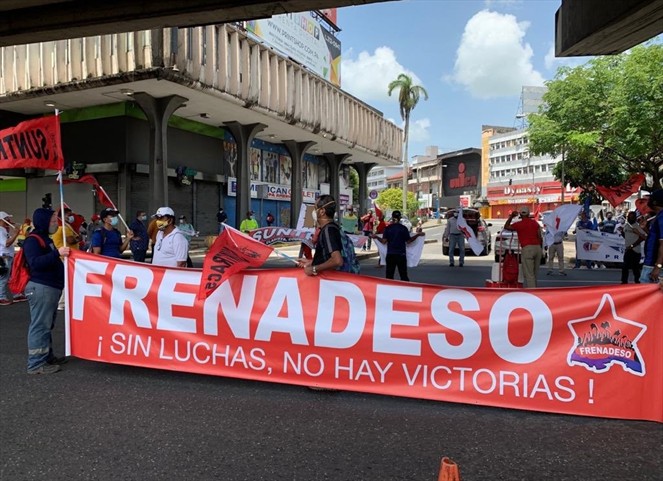 Noticia Radio Panamá | FRENADESO rechaza levantamiento de las restricciones por la pandemia