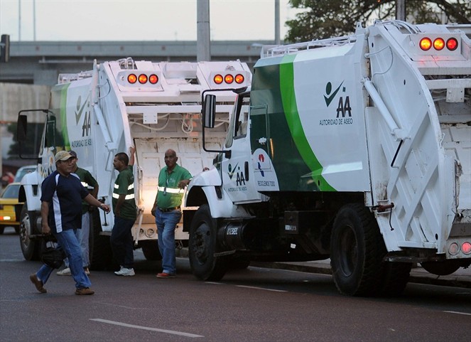 Noticia Radio Panamá | Volquetes son la solución ante la recolección de basura en la ciudad de Panamá