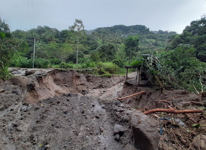 Noticia Radio Panamá | Intensas lluvias dejan grandes afectaciones y sectores incomunicados en el distrito de San Carlos