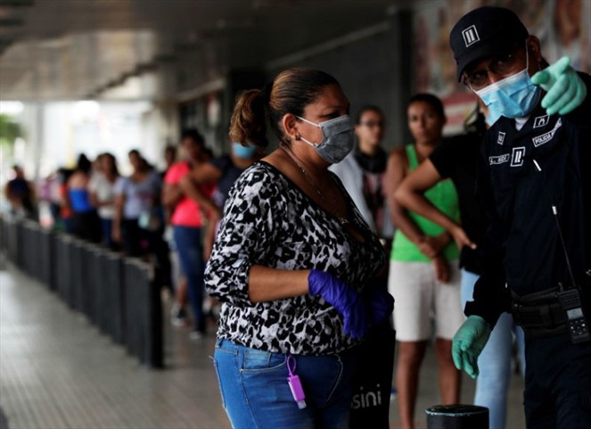 Noticia Radio Panamá | Quienes infringen lineamientos de bioseguridad en medio de la pandemia reciben su sanción