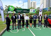 Noticia Radio Panamá | Habilitan nuevas eco-estaciones para la recarga de vehículos eléctricos en Costa del Este