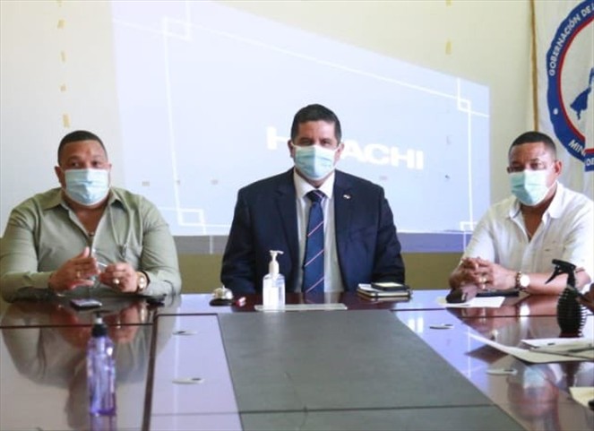 Noticia Radio Panamá | Ministro de Seguridad y Autoridades de Colón unifican esfuerzos para prevenir hechos de violencia