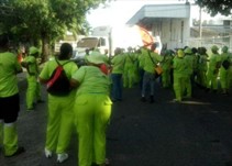 Noticia Radio Panamá | Trabajadores de Aseo suspenden labores en el área metropolitana