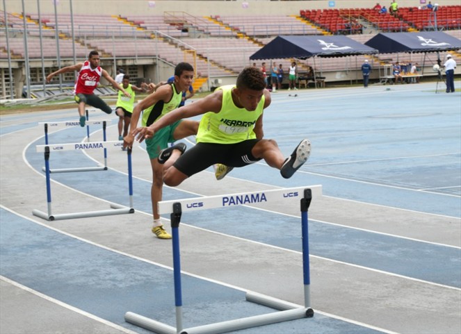 Noticia Radio Panamá | Impulsan iniciativa legislativa que busca aportar al desarrollo de atletas en el país