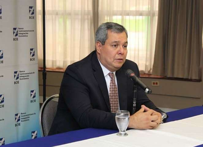 Noticia Radio Panamá | BCIE reduce tasas de interés a préstamos otorgados a sus países miembros