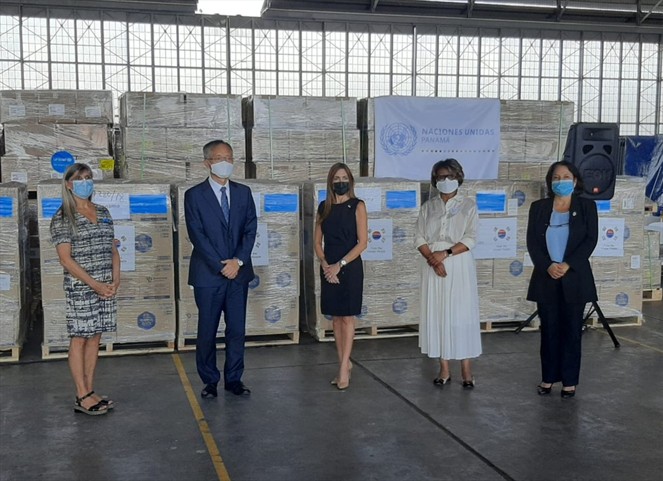 Noticia Radio Panamá | Panamá recibe donación de mascarillas para personal de salud