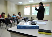 Noticia Radio Panamá | Diputados no tomaron en cuenta aportes de las universidades particulares; Mirna de Crespo