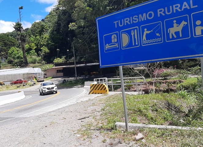 Noticia Radio Panamá | Tierras Altas sigue retomando sus actividades tras los estragos de ETA