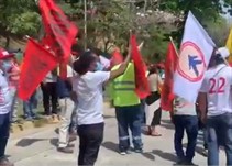 Noticia Radio Panamá | Trabajadores fueron reprimidos tras protestar en rechazo al diálogo de la CSS