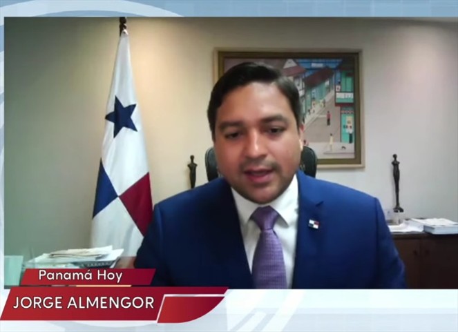 Noticia Radio Panamá | Panamá mantiene su grado de inversión pese a revisión de calificadora, indica Viceministro Almengor