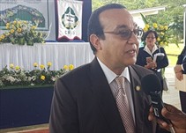 Noticia Radio Panamá | Eduardo Flores se postula para reelegirse como rector de la Universidad de Panamá