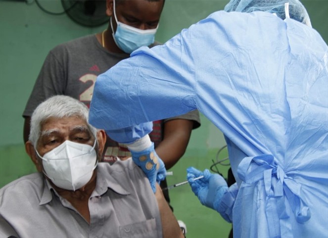 Noticia Radio Panamá | Este miércoles, inicia la jornada de vacunación contra el Covid-19 en el circuito 8-1 y 8-10