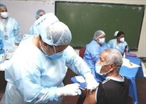Noticia Radio Panamá | Retoman proceso de vacunación en el circuito 8-8 contra la covid-19