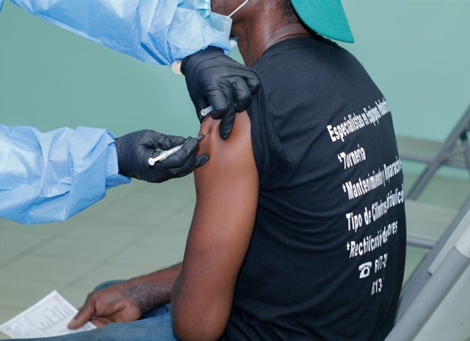 Noticia Radio Panamá | Continúa el proceso de inmunización contra el COVID-19 en el circuito 8-8