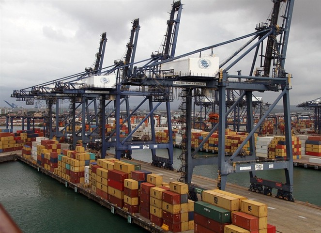 Noticia Radio Panamá | Ley para aumentar salarios en la industria portuaria es peligrosa, indica expresidente de la Cámara Marítima