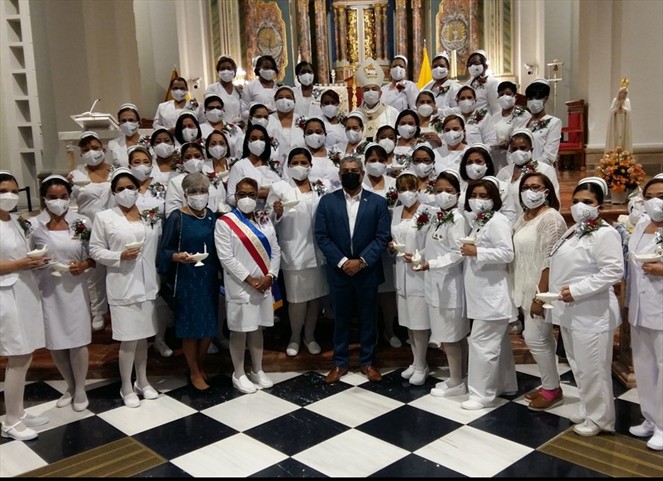 Noticia Radio Panamá | Conmemoran el Día internacional de la Enfermería en medio de la crisis sanitaria