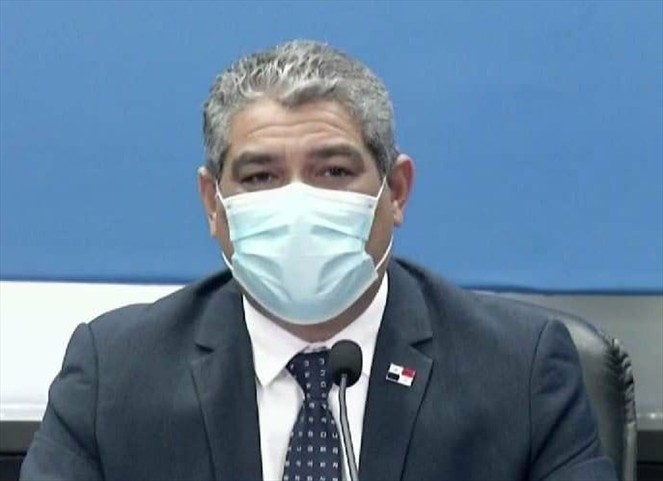 Noticia Radio Panamá | Pese al temor a vacunarse, la dosis de Astrazeneca ha tenido buena aceptación en el país, dice ministro de Salud