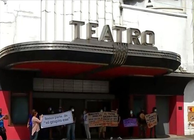 Noticia Radio Panamá | Artistas vuelven al Teatro Balboa para exigir devolución de instalaciones