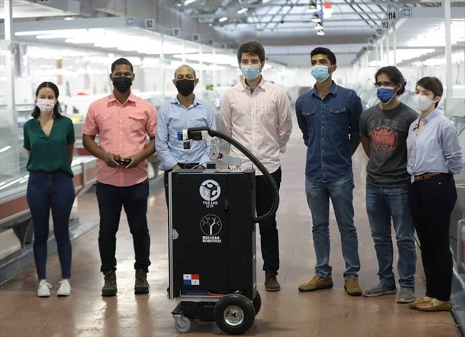 Noticia Radio Panamá | Realizan primeras pruebas de Robots Autónomos en el Mercado San Felipe Neri