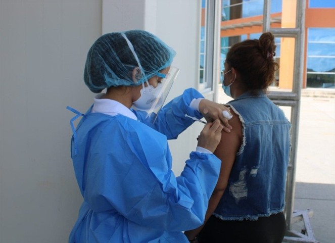 Noticia Radio Panamá | Conozca los hospitales privados que aplicarán la vacuna contra Covid-19