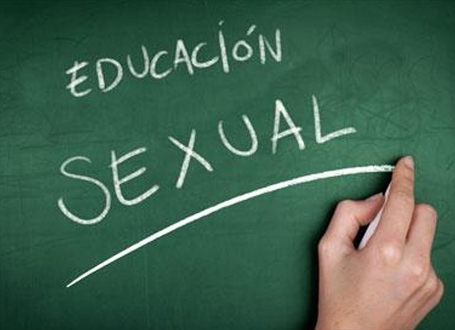 Noticia Radio Panamá | “El país perdió el norte con la educación sexual”, Uribe