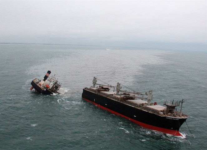 Noticia Radio Panamá | AMP investiga encallamiento de la nave Crimson Polaris