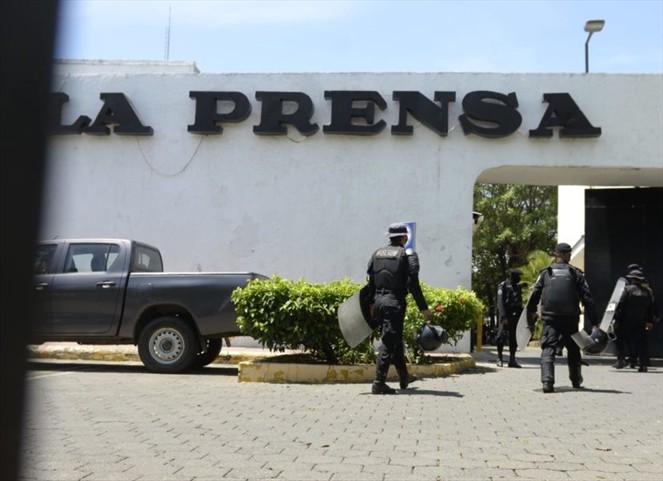 Noticia Radio Panamá | Gerente de La Prensa de Nicaragua y un periodista fueron detenido el sábado, no se sabe de su paradero