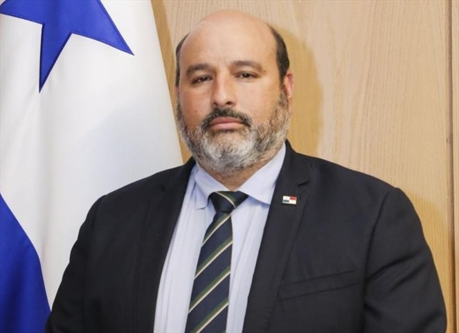 Noticia Radio Panamá | Designan a Carlos Boris Ordoñez como nuevo Director General Encargado de la ATTT