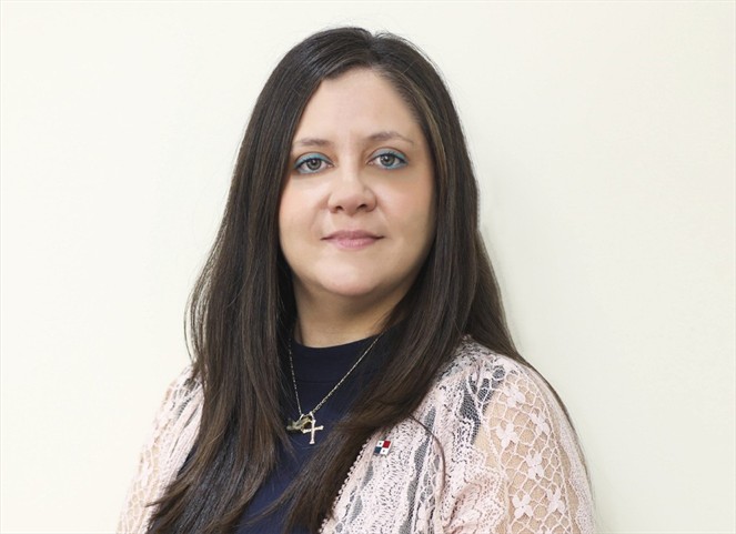 Noticia Radio Panamá | Sara Pedreshi, nueva directora de la Carrera Administrativa