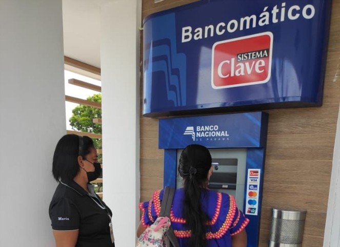Noticia Radio Panamá | A partir del lunes 6 de septiembre se iniciarán los pagos por las Tarjetas Clave social